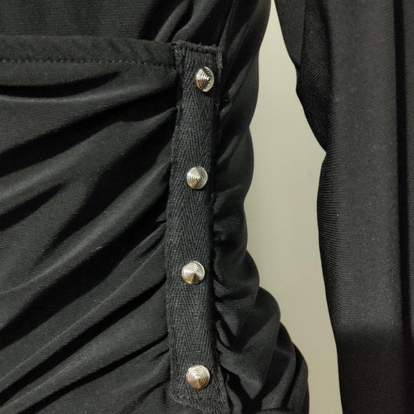 Black blouse large - Picture 3 of 4